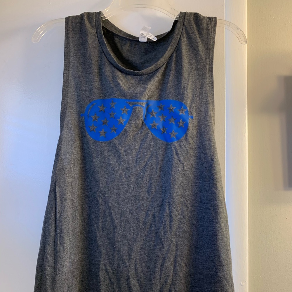 Sunglasses muscle tee
